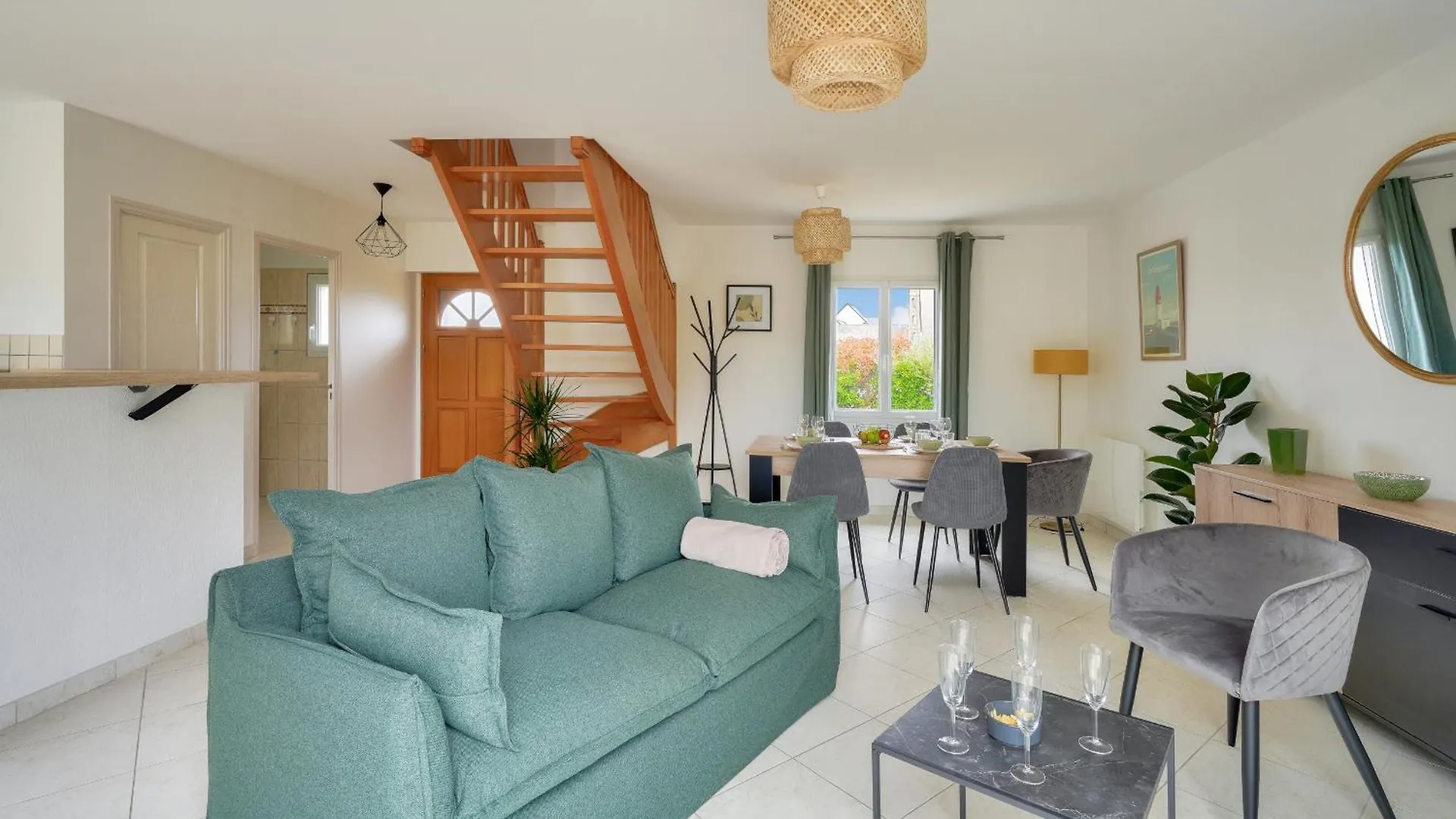 Maison Pour 4 Adultes, 1 Enfant A 200M De La Plage Guilvinec 0*,